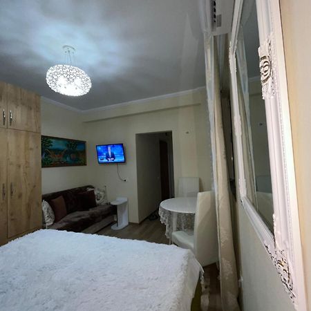 Evis House Apartment Tirana Exterior photo